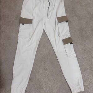 Reserved Men's Off-White Cargo Pants with Brown Pockets